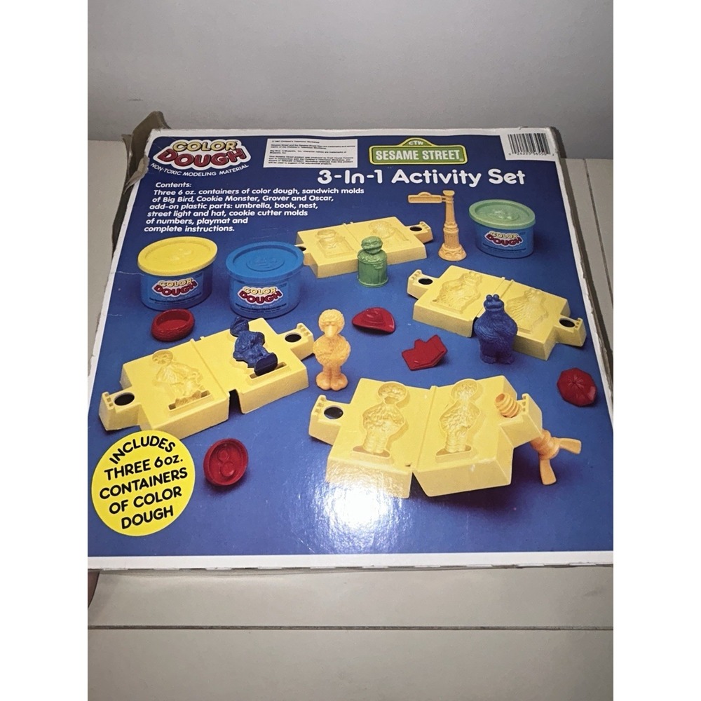 Vintage Sesame Street Color Dough 3-In-1 Activity Set Molds Big Bird - Picture 9 of 9
